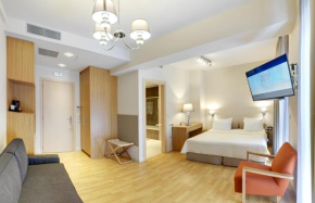  Phidias Piraeus Hotel  Пирей